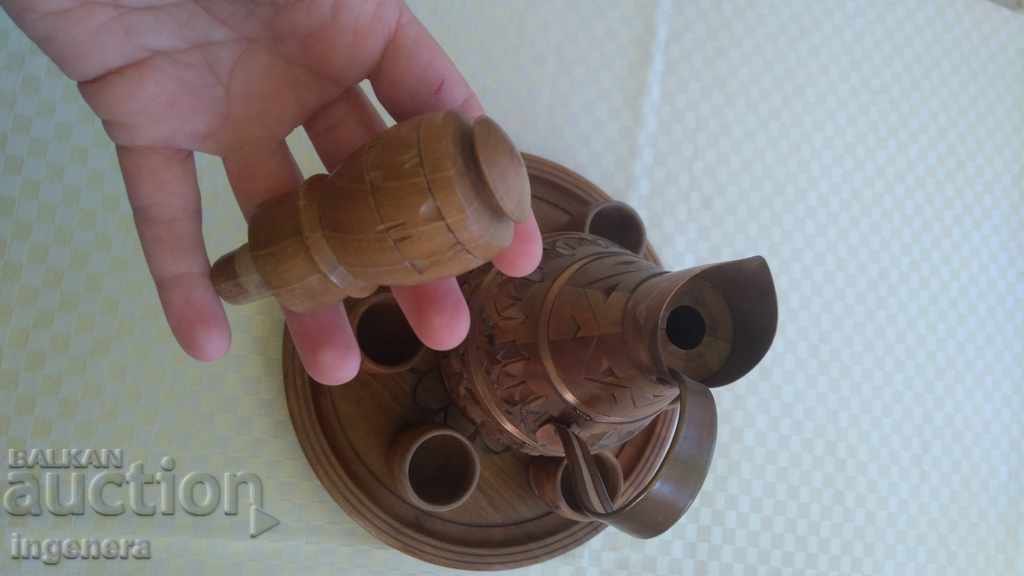 Delivery of Woodcarving, bottle of glasses, gift, handmade, souvenir Delivery of Woodcarving, bottle of glasses, gift, handmade, souvenir