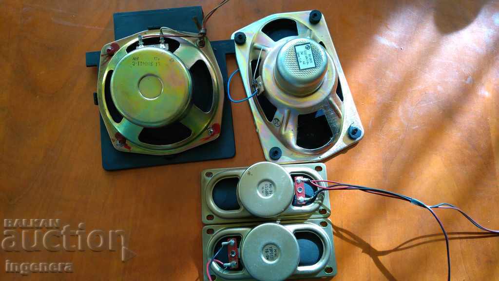 SPEAKERS SPEAKER-4 NO - 5 SPEAKERS SPEAKER-4 NO - 5