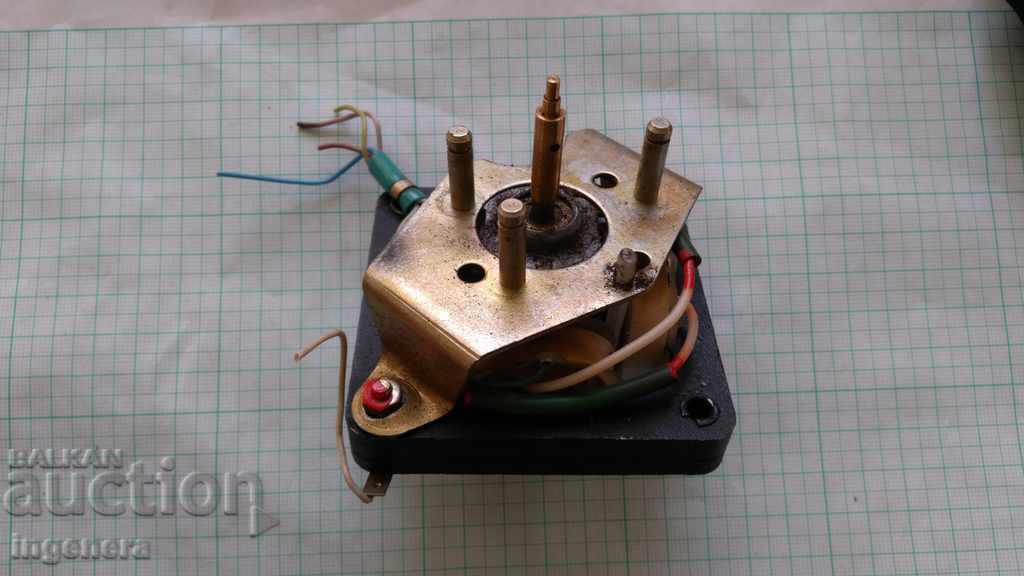 EL. ENGINE with price 5.00 BGN | € 2.56 EL. ENGINE with price 5.00 BGN | € 2.56