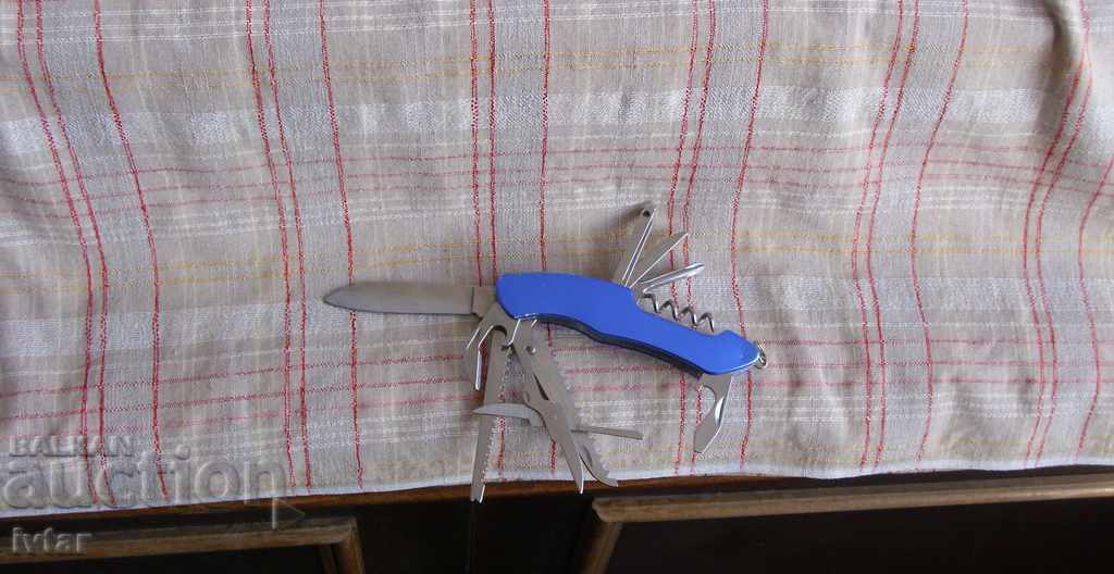 Auction Multifunction knife Auction Multifunction knife