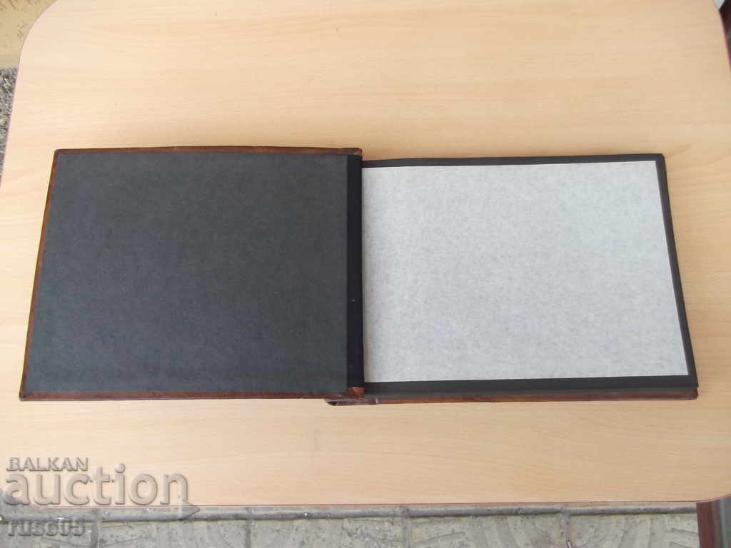 A leather album for photos from the UBB store of Sotsia with price 20.00 BGN | € 10.23 A leather album for photos from the UBB store of Sotsia with price 20.00 BGN | € 10.23