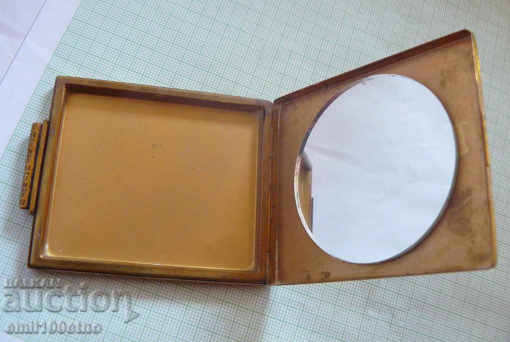 κουτί Γυναικών - ένα συμπαγές με έναν καθρέφτη - 5 κουτί Γυναικών - ένα συμπαγές με έναν καθρέφτη - 5