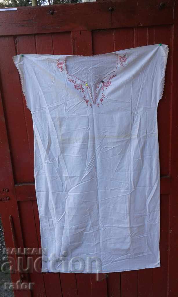 Shirt with embroidery, chenar. Costume