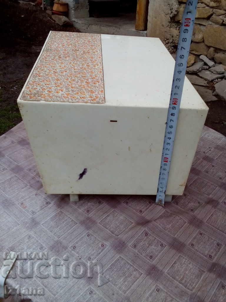 Bread box - 5 Bread box - 5