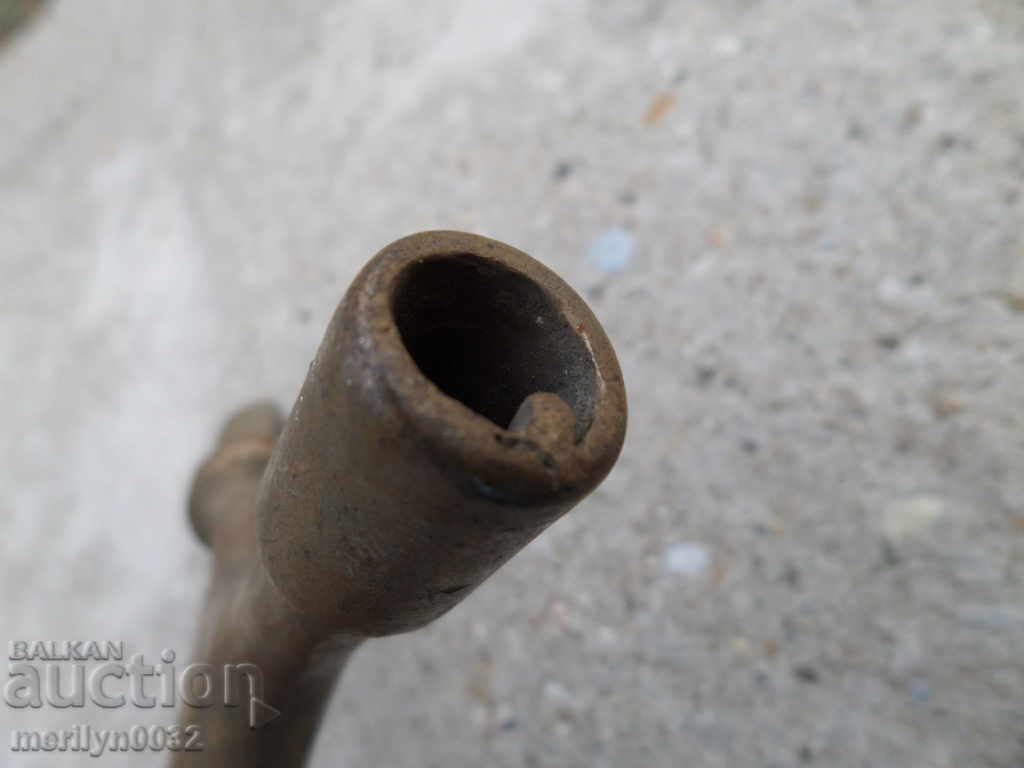 Auction Key from the PIU of the machine gun capsular gun rifle Auction Key from the PIU of the machine gun capsular gun rifle