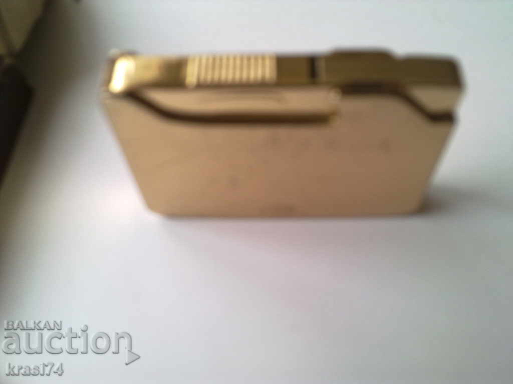 Стара запалка с цена 33.00 лв. | € 16.87 Стара запалка с цена 33.00 лв. | € 16.87