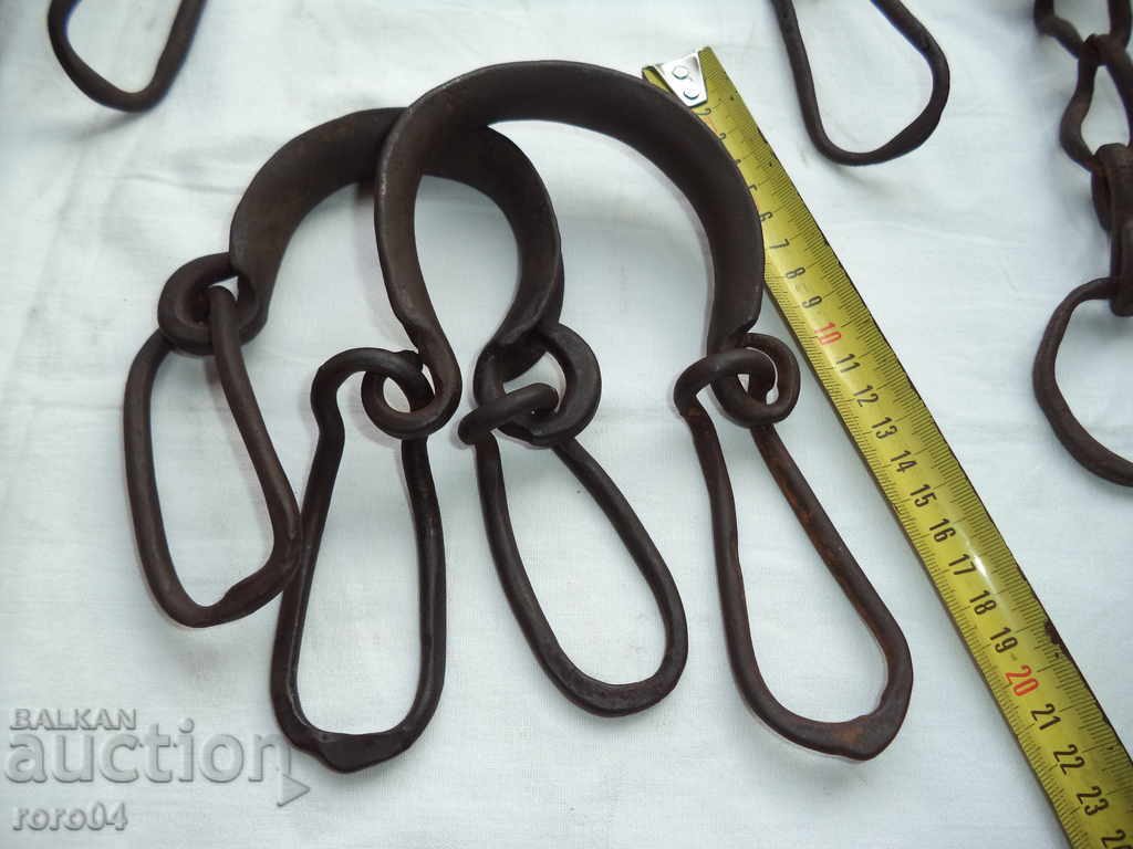 PRANGS - EYES - PUNCHES - 4 TABLES - COLLECTION - 5 PRANGS - EYES - PUNCHES - 4 TABLES - COLLECTION - 5