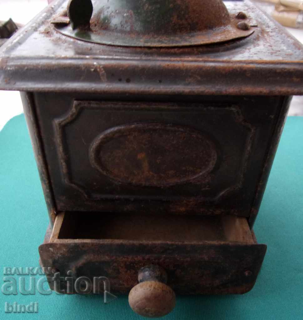 Συλλεκτικά παλιό ελαιοτριβείο - Εργασίας με τιμή € 23.01 | 45.00 BGN