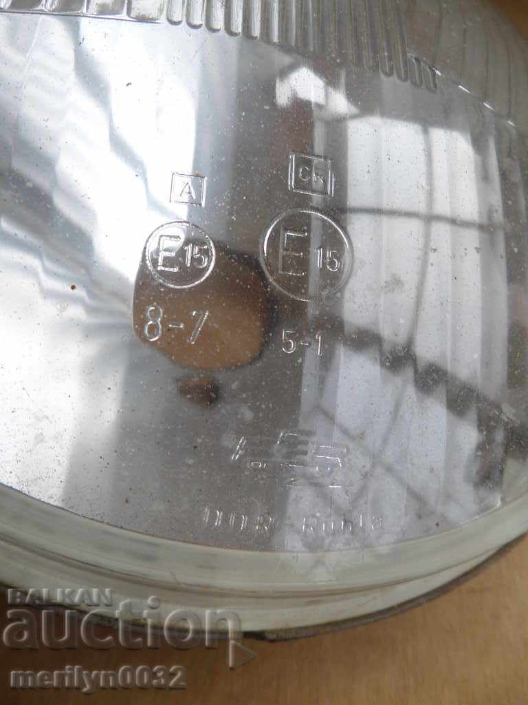 Delivery of Headlamps for trabant glass reflector GDR