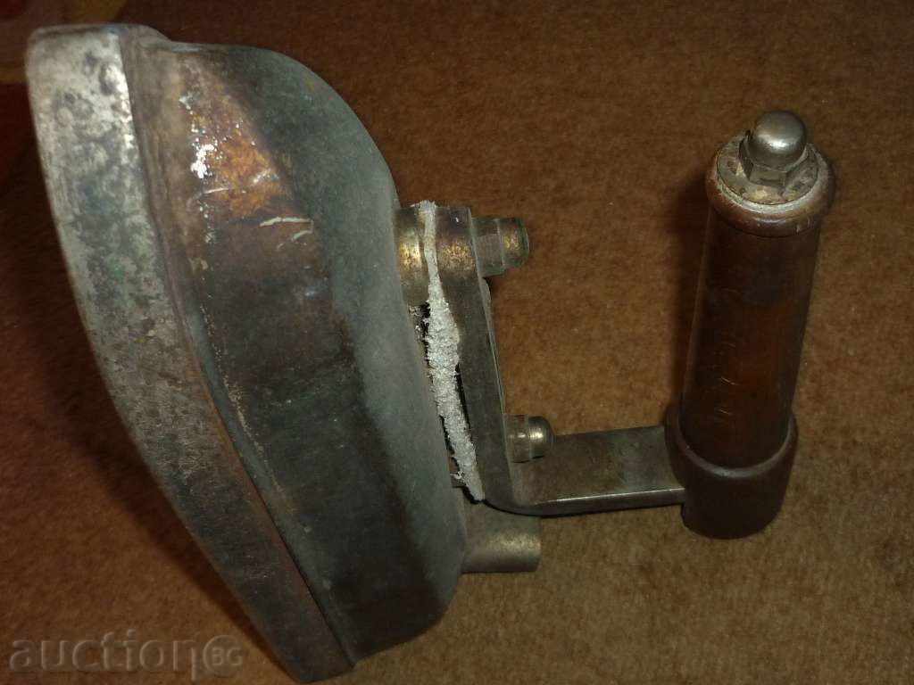 Ancient massive electric iron - 6 Ancient massive electric iron - 6
