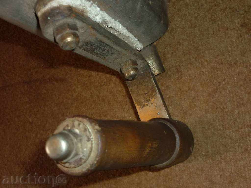 Ancient massive electric iron - 7 Ancient massive electric iron - 7