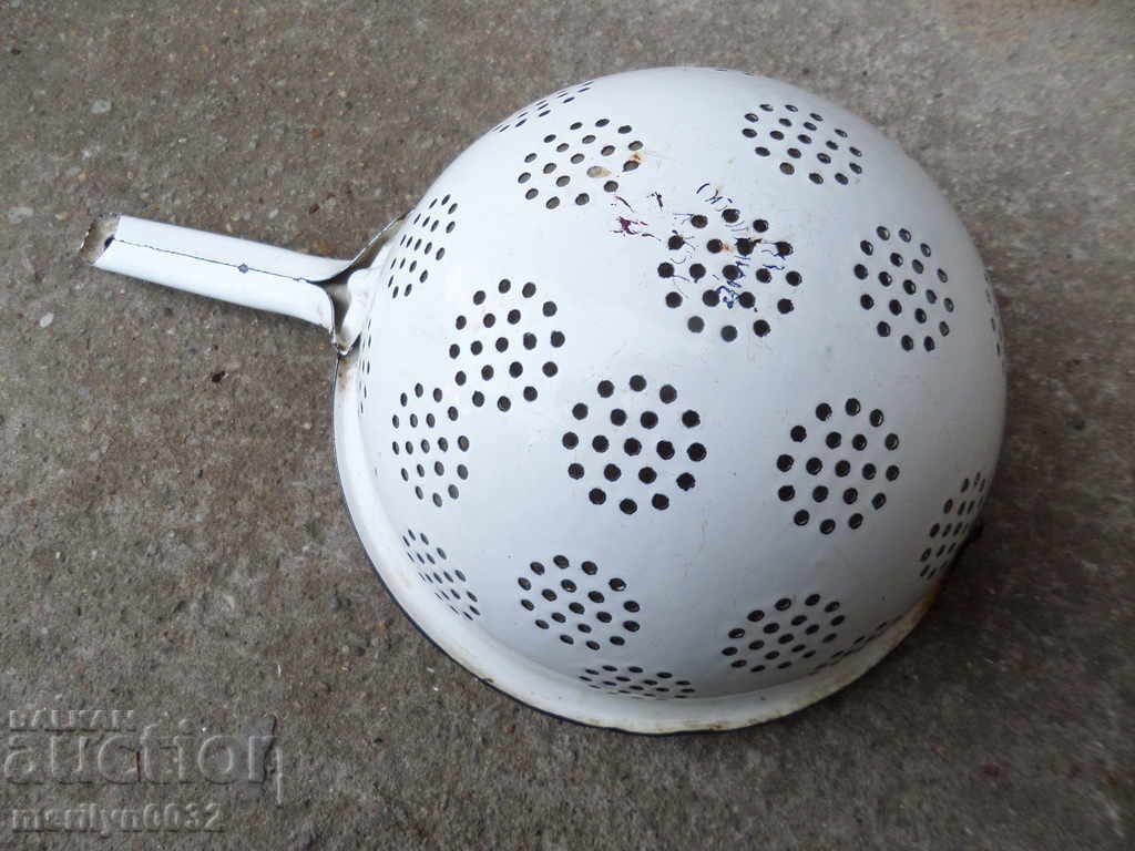 Old enameled colander, court with enamel injured by the People's Republic of Bulgaria - 7