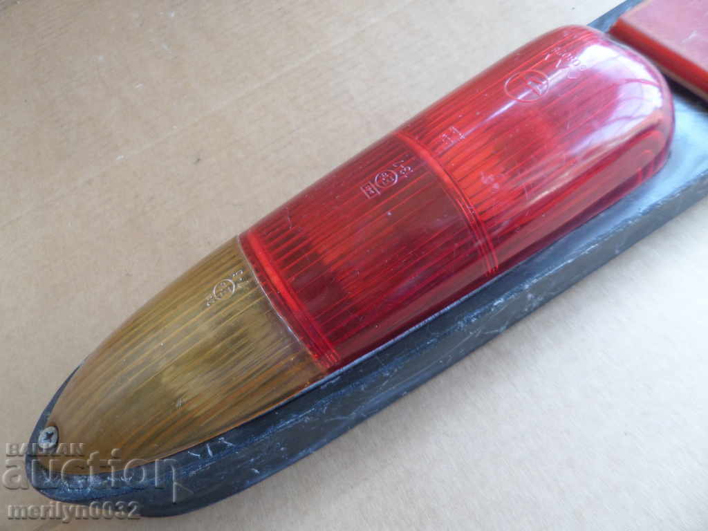 Auction  Car Stoplights Tube Lamps Lamps Lamps GDD