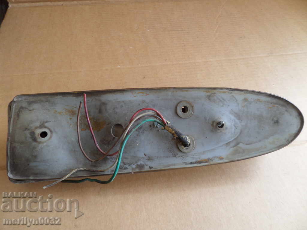 Δημοπρασία Trabant πίσω φώτα του αυτοκινήτου ανάβει λάμπες λάμπα ΛΔΓ Δημοπρασία Trabant πίσω φώτα του αυτοκινήτου ανάβει λάμπες λάμπα ΛΔΓ