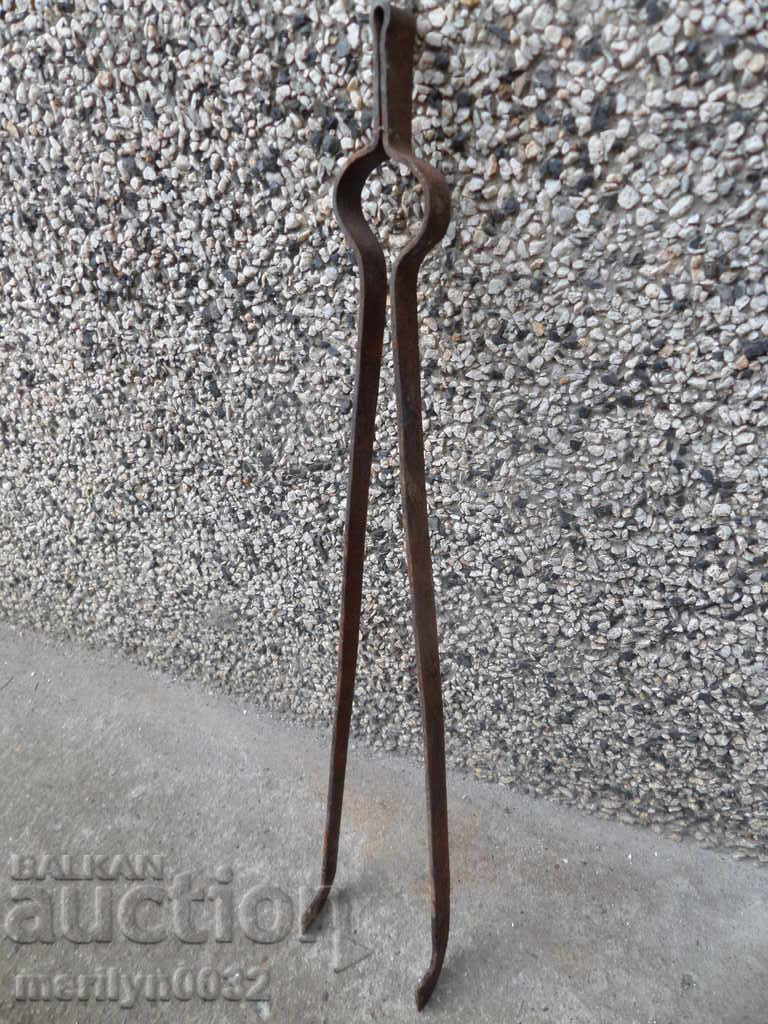 Delivery of Old dilaf, mash, wrought iron for walking