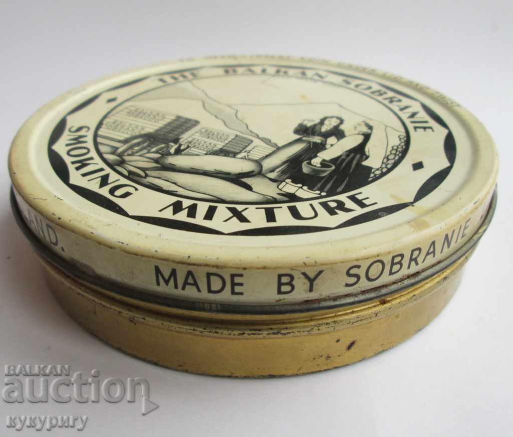 Old antique tobacco box BALKAN SOBRANIE London with price 30.00 BGN | € 15.34 Old antique tobacco box BALKAN SOBRANIE London with price 30.00 BGN | € 15.34