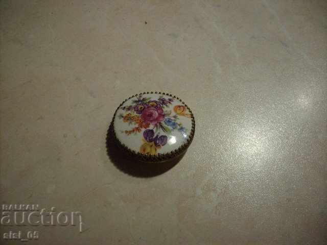 An old beautiful brooch of flowers