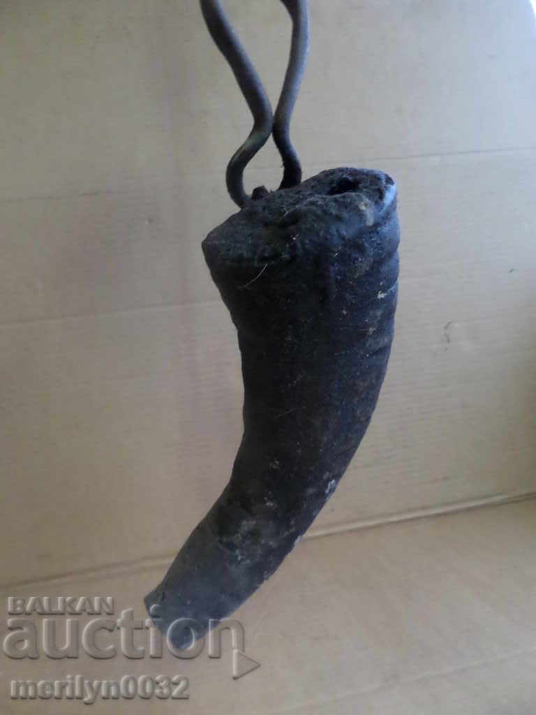 Παράδοση Katranik από βουβάλια κέρατο Κατράνιτσα