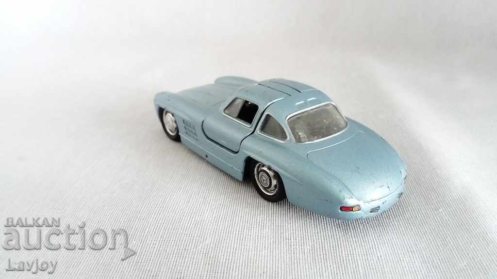 Licitație MERCEDES SL 300 coș de metal