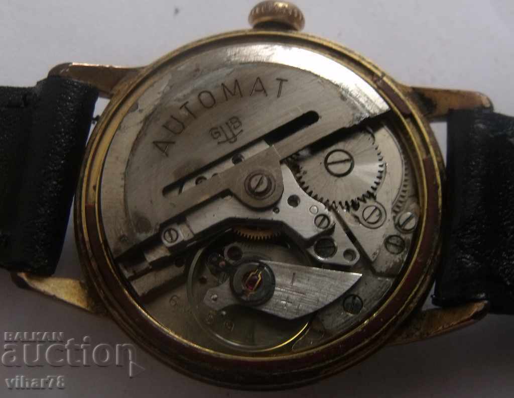 Delivery of RED COLLECTION MODEL-gab-gub-glashutte