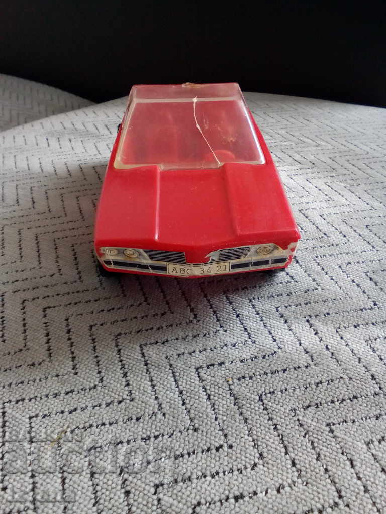 Old Toy, car
