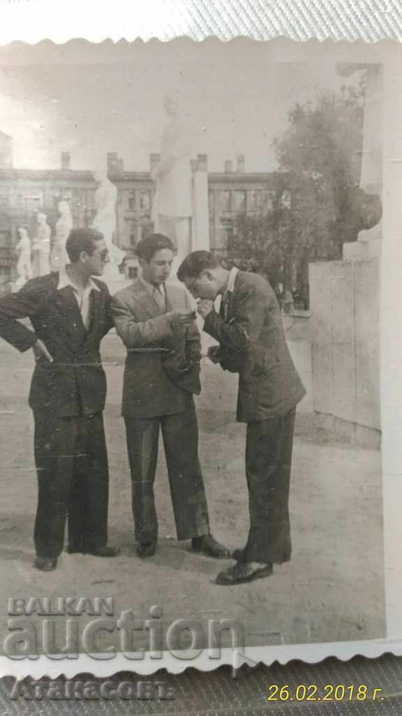 Стара Снимка София Площад 9 - ти Септември 1946 г.