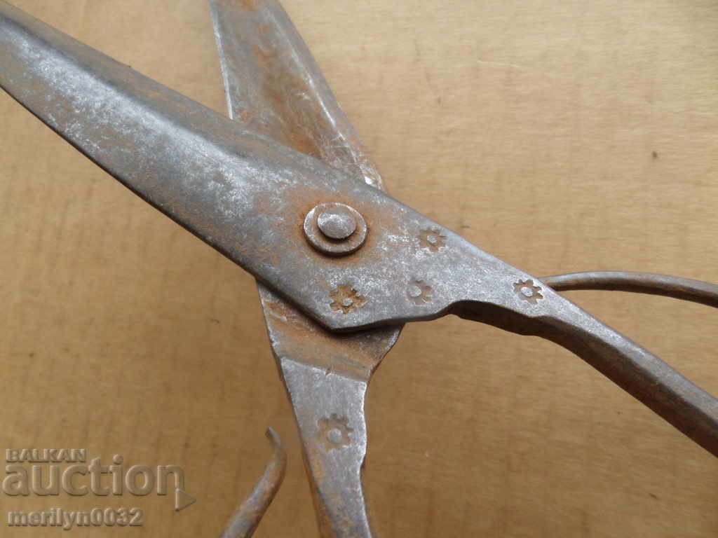 Renaissance forged scissors, wrought iron - 5 Renaissance forged scissors, wrought iron - 5
