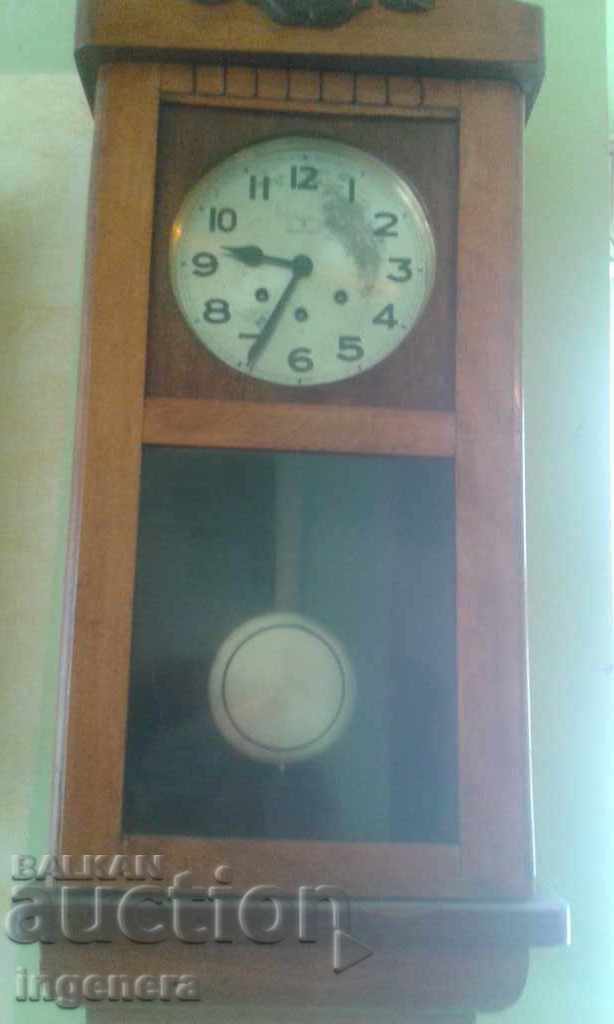 CLOCK WALL - 5 CLOCK WALL - 5