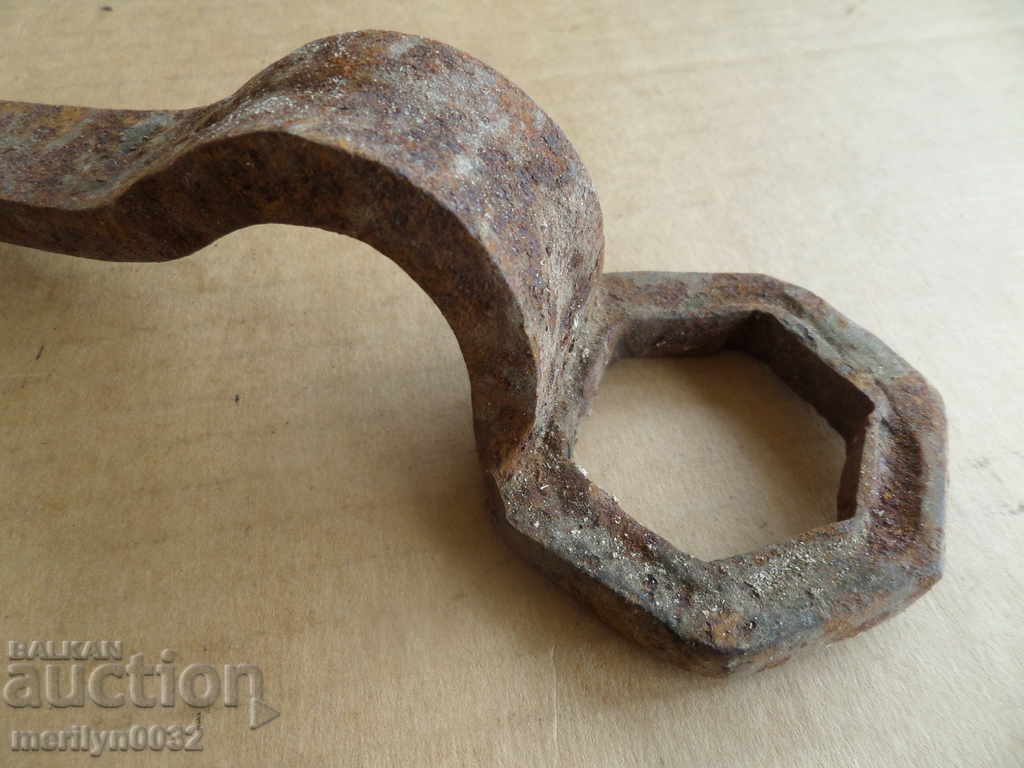 An old forged key from a wagon-workshop wagon workshop - 5 An old forged key from a wagon-workshop wagon workshop - 5