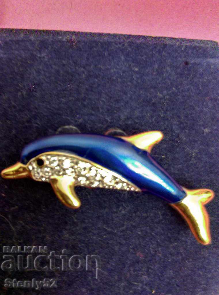 Dolphin-brooch