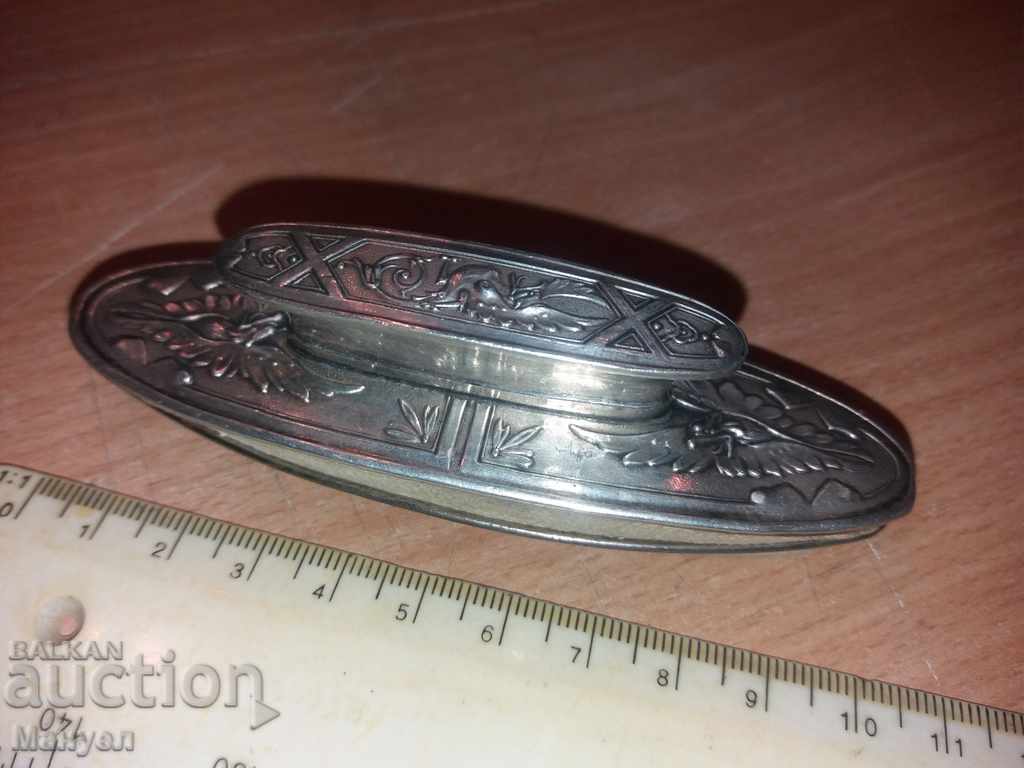 Auction I sell an old silver brush for clothes.RRRRRRRRRRRR Auction I sell an old silver brush for clothes.RRRRRRRRRRRR