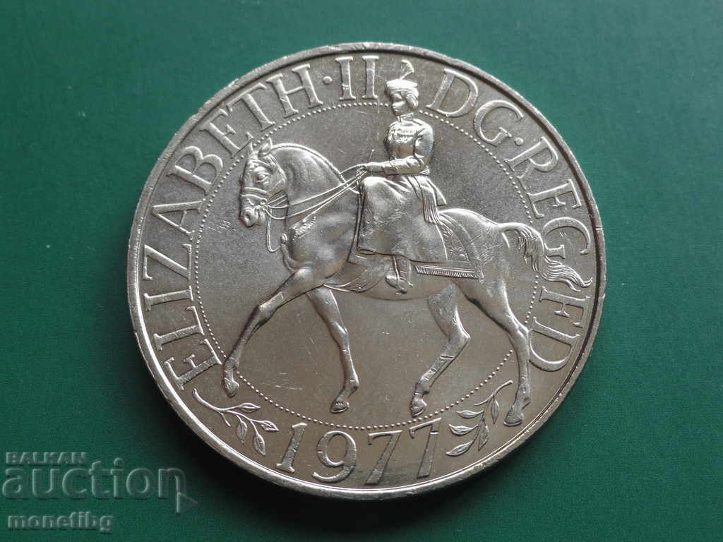 Great Britain 1977 - Crown "Silver Jubilee"