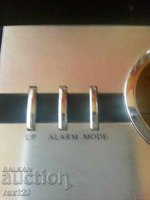 Livrarea RADIO. tranzistor Livrarea RADIO. tranzistor