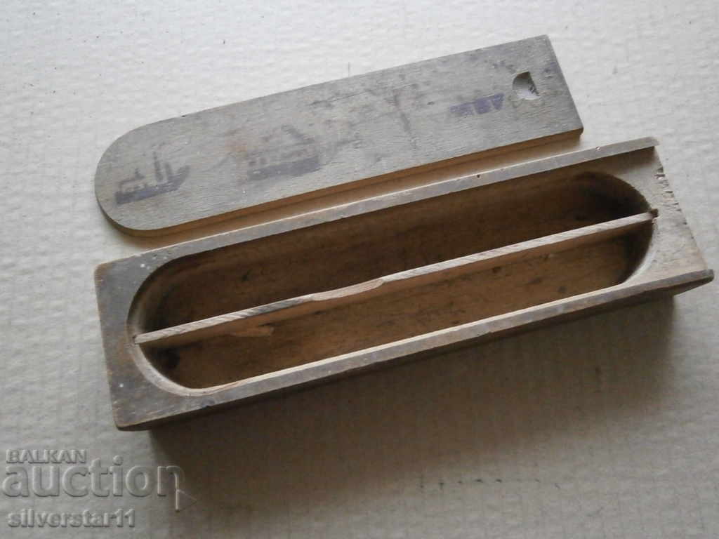 antique school pencil case pencil eraser with price 35.00 BGN | € 17.90 antique school pencil case pencil eraser with price 35.00 BGN | € 17.90