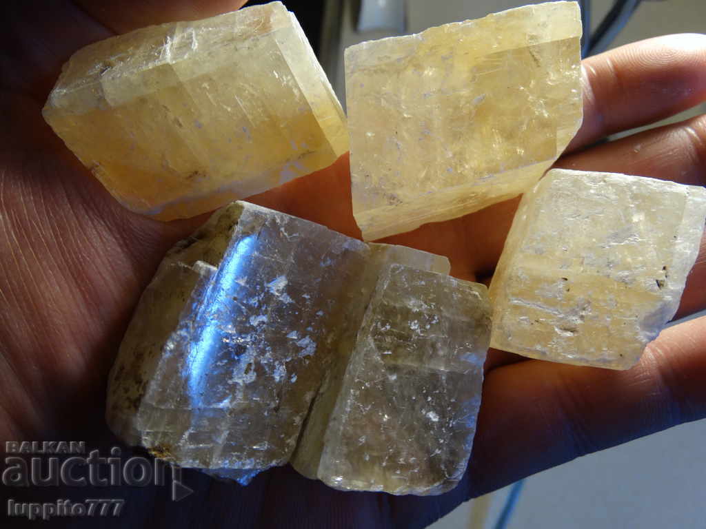 calcit minerale naturale minereu Număr lot 5 cu preț 39.99 BGN | € 20.45 calcit minerale naturale minereu Număr lot 5 cu preț 39.99 BGN | € 20.45