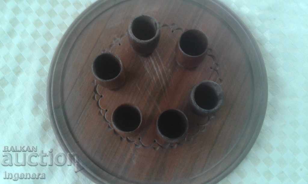 Wood carving, Plate with cups