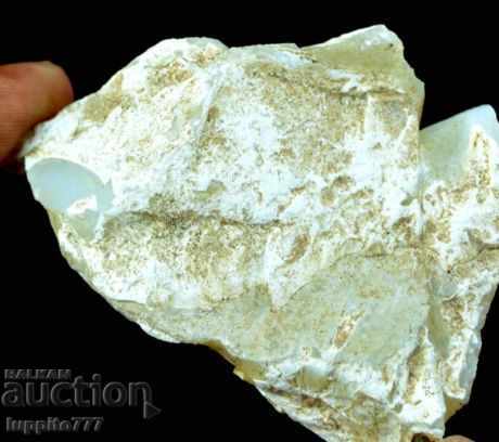 Auction opal natural mineral ore Auction opal natural mineral ore