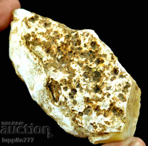 Auction  opal natural mineral ore