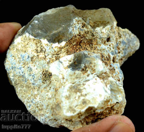 Auction opal natural mineral ore Auction opal natural mineral ore