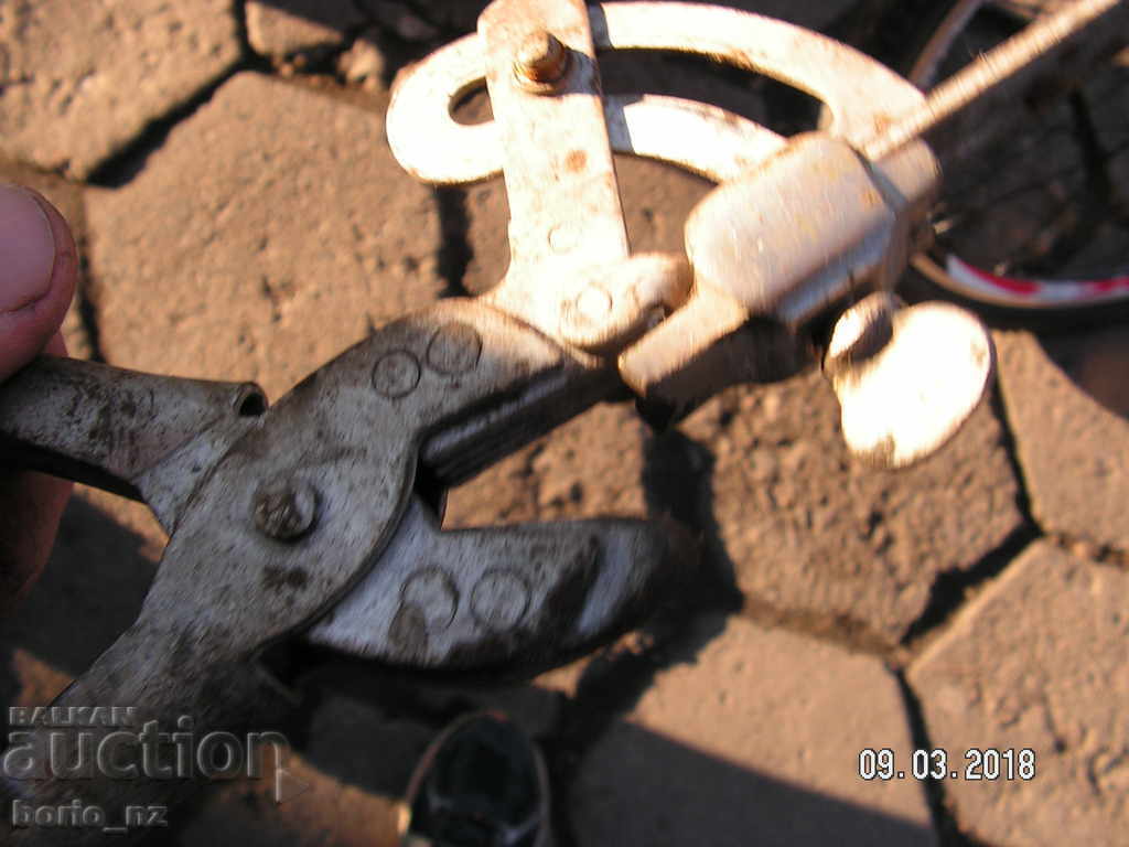 9038. OLD TOWELS FOR CHAINS OF TRIANGLES AND ETC. - 5 9038. OLD TOWELS FOR CHAINS OF TRIANGLES AND ETC. - 5