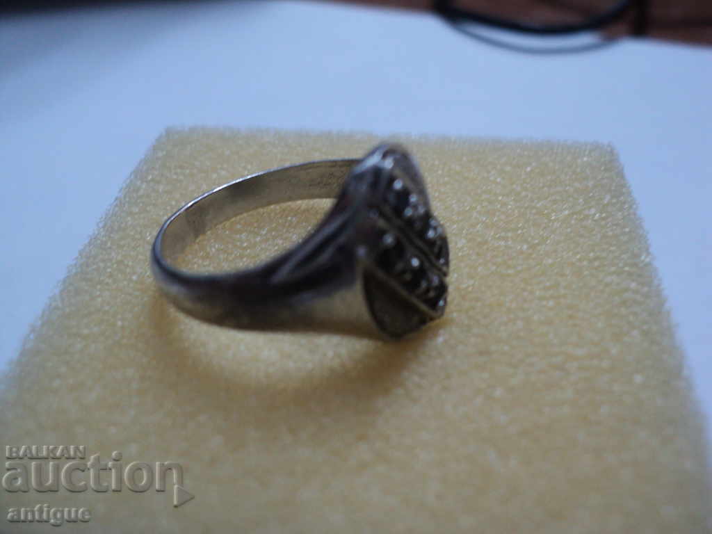 Livrarea Inel de argint. Livrarea Inel de argint.