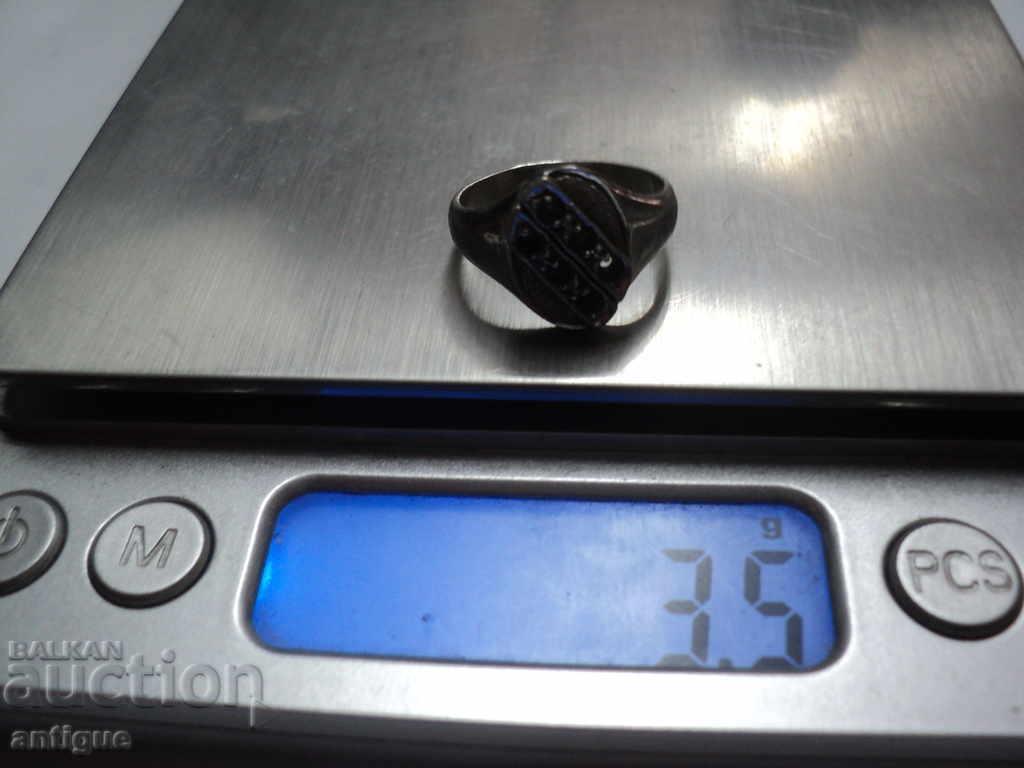 Inel de argint. - 7 Inel de argint. - 7