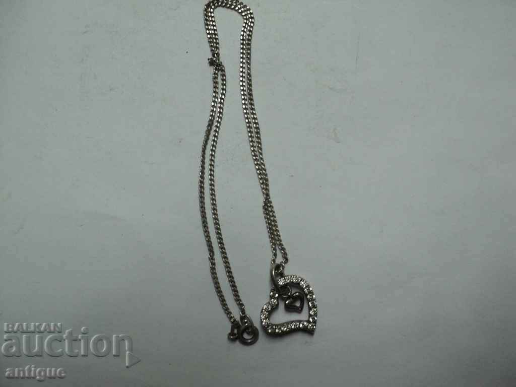 Auction SILVER LAPTOP WITH VISULKA HEART. Auction SILVER LAPTOP WITH VISULKA HEART.