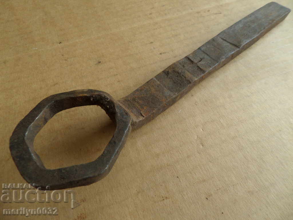Auction  An old forged key from a wagon-workshop wagon workshop