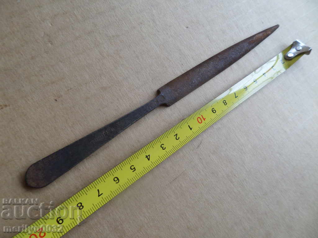 An old branded metal file Fisher marked - 5 An old branded metal file Fisher marked - 5