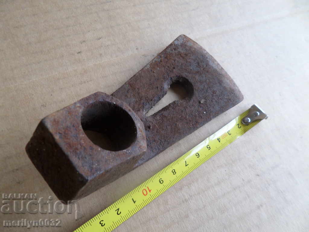 Delivery of Dulgher Tesla ax ax tool Delivery of Dulgher Tesla ax ax tool