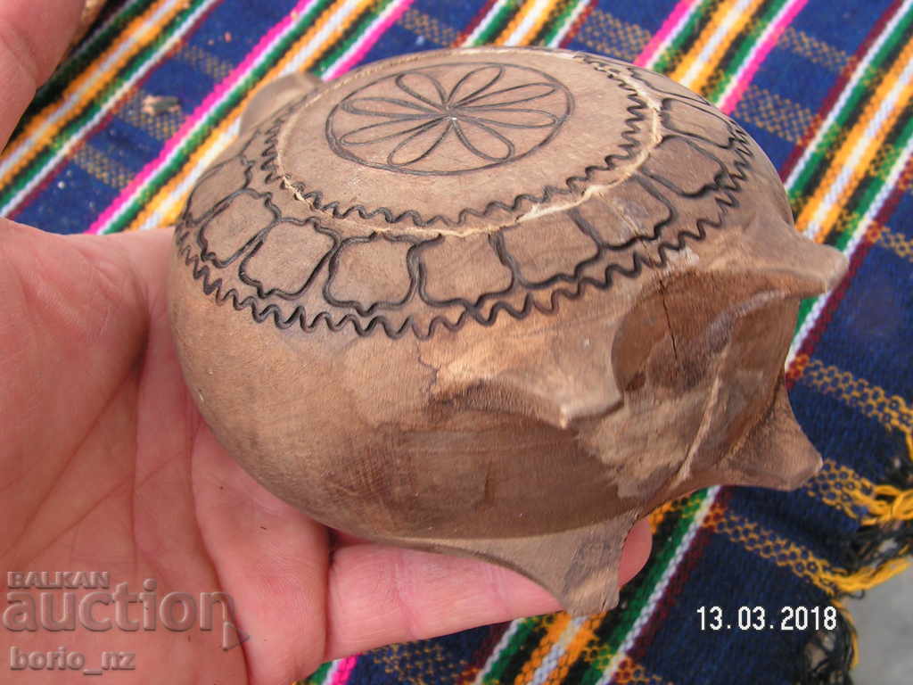 Livrarea 9061. vechi nave de vin din lemn, sculptură în lemn Livrarea 9061. vechi nave de vin din lemn, sculptură în lemn