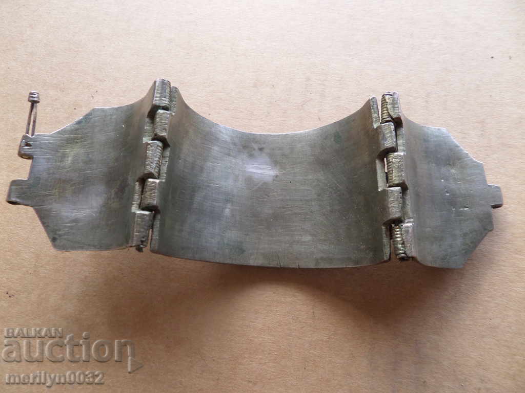 Delivery of Bracelet Bracelet Bracelet Silver Saucer 18th century jewelery jewel Delivery of Bracelet Bracelet Bracelet Silver Saucer 18th century jewelery jewel