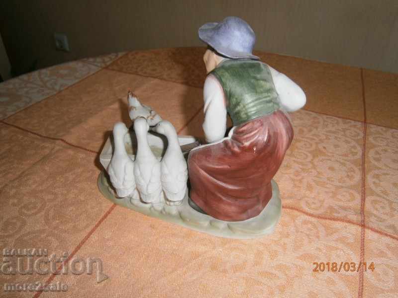 Παράδοση Συλλεκτικά ειδώλιο - ΥΓΙΕΙΝΗΣ - ΜΠΑΜΠΑ πουλερικά