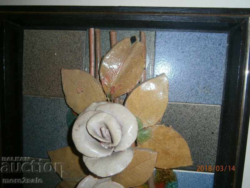 Auction Picture - ART PANO - FLOWER IN WALL FRAME Auction Picture - ART PANO - FLOWER IN WALL FRAME